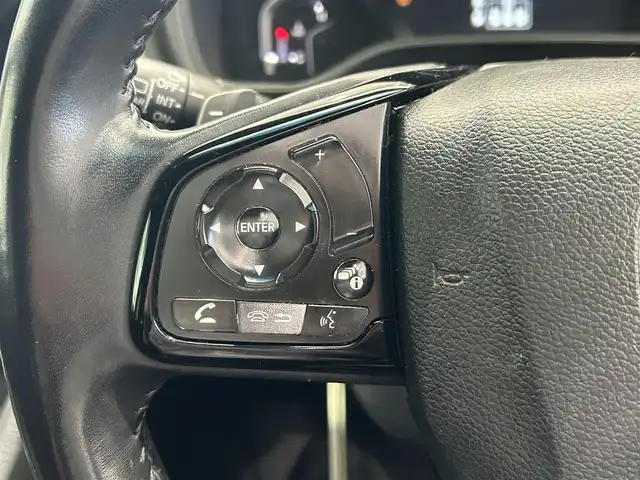 ホンダ ＣＲ－Ｖ EX・ブラックエディション 鹿児島県 2022(令4)年 3.8万km クリスタルブラックパール 禁煙車/ホンダセンシング/　・クルーズコントロール(追従走行あり)/　・レーンキープアシスト/　・ブラインドスポットモニター/　・先行車発進お知らせ機能/LEDアクティブコーナリングライト/純正ナビ(VRU-225CVi)/　・フルセグTV/　・CD/DVD/　・Bluetooth/　・SD/USB/　・AUX/　・AM/FM/バックカメラ/サンルーフ/電動リアゲート/前席パワーシート/全席シートヒーター/ステアリングヒーター/オートワイパー/電動パーキング/ブレーキホールド/ETC/自動防眩式インナーミラー/電動格納ミラー/純正フロアマット/純正アルミホイール/ステアリングリモコン