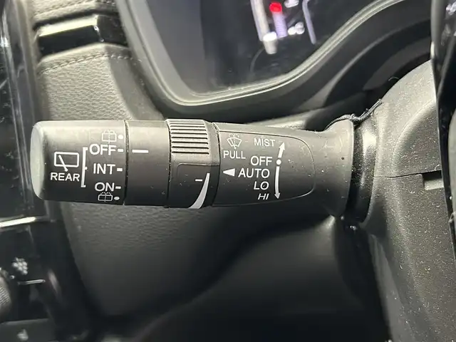 ホンダ ＣＲ－Ｖ EX・ブラックエディション 鹿児島県 2022(令4)年 3.8万km クリスタルブラックパール 禁煙車/ホンダセンシング/　・クルーズコントロール(追従走行あり)/　・レーンキープアシスト/　・ブラインドスポットモニター/　・先行車発進お知らせ機能/LEDアクティブコーナリングライト/純正ナビ(VRU-225CVi)/　・フルセグTV/　・CD/DVD/　・Bluetooth/　・SD/USB/　・AUX/　・AM/FM/バックカメラ/サンルーフ/電動リアゲート/前席パワーシート/全席シートヒーター/ステアリングヒーター/オートワイパー/電動パーキング/ブレーキホールド/ETC/自動防眩式インナーミラー/電動格納ミラー/純正フロアマット/純正アルミホイール/ステアリングリモコン