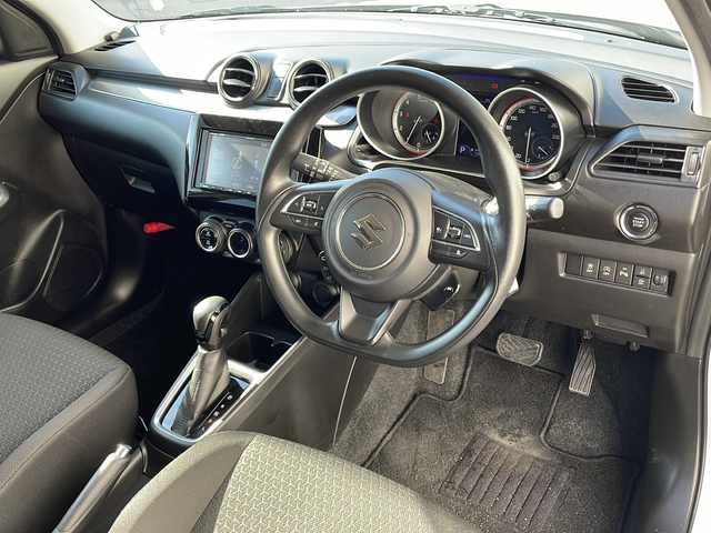 スズキ スイフト HYBRID MG 福島県 2020(令2)年 7.3万km ピュアホワイトP パナソニックメモリナビ　バックＣ　ＢＴ　ＥＴＣ　ＢＳＭ　追従クルコン　ステリモ　前席シートヒーター　電格ミラー　ミラーヒーター　Ｐセンサー　ハロゲンヘッドライト　スマートキー　スペアキー　トノカバー