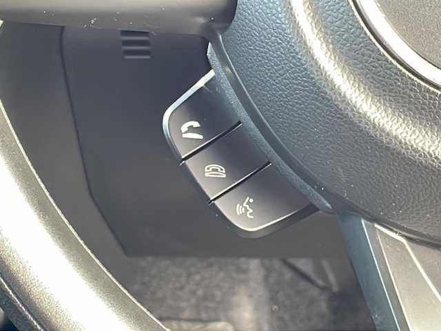 スズキ スイフト HYBRID MG 福島県 2020(令2)年 7.3万km ピュアホワイトP パナソニックメモリナビ　バックＣ　ＢＴ　ＥＴＣ　ＢＳＭ　追従クルコン　ステリモ　前席シートヒーター　電格ミラー　ミラーヒーター　Ｐセンサー　ハロゲンヘッドライト　スマートキー　スペアキー　トノカバー