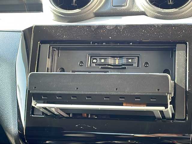 スズキ スイフト HYBRID MG 福島県 2020(令2)年 7.3万km ピュアホワイトP パナソニックメモリナビ　バックＣ　ＢＴ　ＥＴＣ　ＢＳＭ　追従クルコン　ステリモ　前席シートヒーター　電格ミラー　ミラーヒーター　Ｐセンサー　ハロゲンヘッドライト　スマートキー　スペアキー　トノカバー