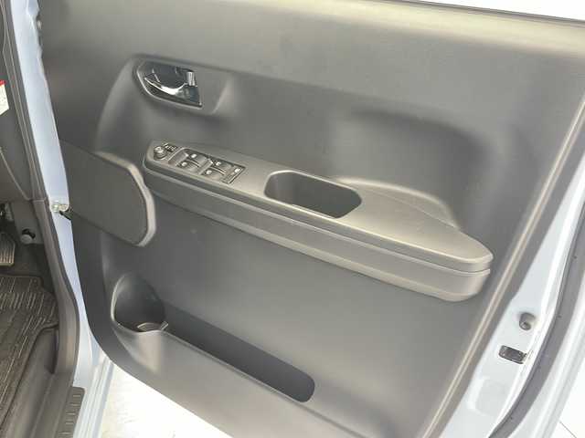 ダイハツ ウェイク G ターボ SA Ⅲ 沖縄県 2018(平30)年 4.8万km ミストブルーマイカメタリック ケンウッドナビ　（MDV-L505W)/（フルセグTV　DVD　CD　Bluetooth　SD）/バックカメラ　/ＥＴＣ　/前後ドライブレコーダー　/衝突被害軽減ブレーキ　/横滑り防止装置　/アイドリングストップ　/両側電動スライドドア　/プッシュスタート　/純正１５インチＡＷ　/ＬＥＤヘッドライト/スペアキー