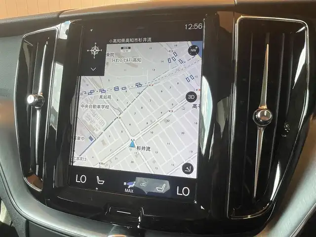 ボルボ ＸＣ６０ D4 AWD モーメンタム 高知県 2018(平30)年 4.6万km クリスタルホワイトP INTELLI SAFE/歩行者・サイクリスト・大型動物検知機能(夜間含む)/インターセクション・サポート(右折時対向車検知機能)/ステアリング・サポート(衝突回避支援機能)/オンカミング・レーン・ミティゲーション/全車追従機能付きACC/パイロット・アシスト(車線維持支援機能)/LKA/LCMA/RSI/DAC/ランオフロード・ミティゲーション/ランオフロード・プロテクション/純正HDDナビ/地デジ/CD/360°カメラシステム/Apple Car Play/純正18インチAW/パーキング・アシスト/ブラウンレザーシート/ETC2.0