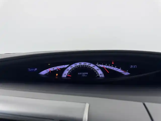 トヨタ エスティマ アエラス Gエディション 愛知県 2010(平22)年 5.6万km ホワイトパールクリスタルシャイン 純正ナビ　/（フルセグ／ＢＴ／ＣＤ／ＤＶＤ）　/サンルーフ　/フリップダウン　/クルーズコントロール　/バックモニター /両側パワースライドドア　/オートライト　/電動格納ミラー　/ドライブレコーダー　/純正AW