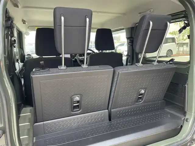スズキ ジムニー XC 石川県 2022(令4)年 0.9万km ジャングルグリーン 4WD/ターボ/社外8型メモリーナビ/フルセグTV/バックカメラ/LEDヘッドライト/ETC/純正アルミホイール/レーダーブレーキ/シートヒーター/スマートキー/プッシュスタート/電動ミラー/クルーズコントロール/社外グリル/保証書