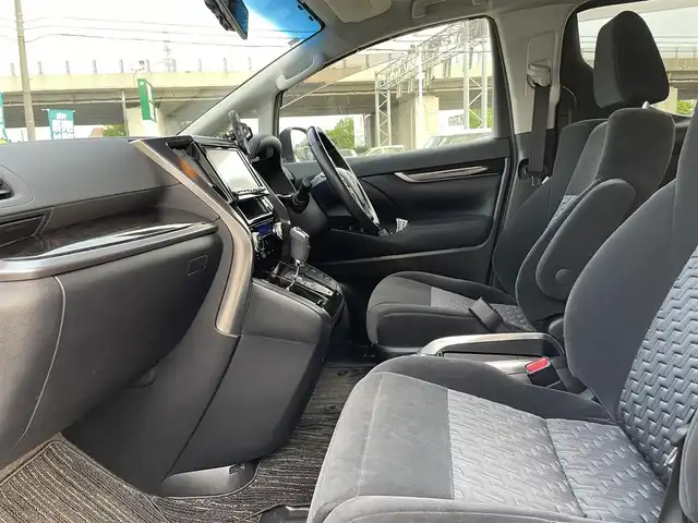 トヨタ ヴェルファイア Z Aエディション 石川県 2015(平27)年 6.3万km ホワイトパールクリスタルシャイン 4WD/純正9型ナビ/フルセグTV/バックカメラ/LEDヘッドライト/ETC/スマートキー/プッシュスタート/クリアランスソナー/純正アルミホイール/モデリスタエアロ/ドライブレコーダー/クルーズコントロール/両側パワースライドドア