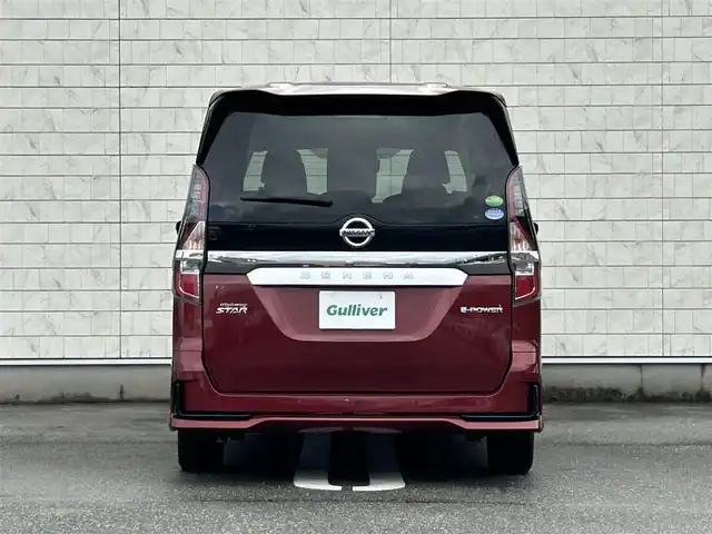 日産 セレナ e－パワー ハイウェイスター V 福岡県 2021(令3)年 4.8万km マルーンレッド 純正10型SDナビ(フルセグTV/CD/DVD/BT)アラウンドビューモニタープロパイロットエマージェンシーブレーキコーナーセンサー両側パワスラBSMドラレコETCオートホールドデジタルインナーミラーUSBポート純正LEDヘッドライト純正15インチアルミホイール純正フロアマットプッシュスタートスマートキー