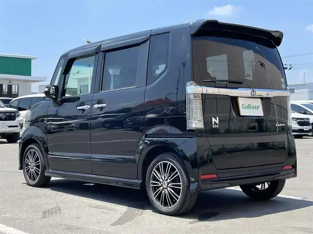 ホンダ Ｎ ＢＯＸ カスタム G Lパッケージ 東京都 2015(平27)年 7.8万km スマートブラック 純正ナビ/バックモニター/片側パワースライドドア/ＥＴＣ/ＥＣＯモード/横滑り抑制機能/ステアリングスイッチ/スマートキー/プッシュスタート/オートエアコン/オートライト/オートウィンドウ