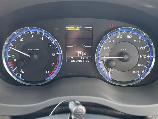 スバル レヴォーグ 1．6GT－S アイサイト 道央・札幌 2016(平28)年 5.3万km ピュアレッド ・４WD/・アイサイト/・純正SDナビ/　CD＆DVD＆BT＆TV/・バックカメラ/・サイドカメラ/・レーンキープアシスト/・レーダークルーズコントロール/・パワーシート/・ブラインドスポットモニター/・アイドリングストップ/・パドルシフト/・オートエアコン/・オートライト/・レインセンサーワイパー/・ビルトインETC/・MT付きAT/・ヒルディセントコントロール/・プッシュスタート/・スマートキー/・ステアリングスイッチ/・電動格納ミラー/・純正フロアマット/・ドアバイザー/・ウィンカーミラー/・フォグライト/・スペアキー