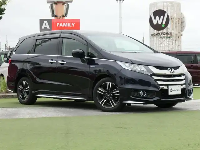 ホンダ オデッセイ ハイブリッド アブソルートセンシングアドバンP 千葉県 2017(平29)年 5.9万km プレミアムヴィーナスブラックP ホンダセンシング/・衝突軽減ブレーキ（CMBS）/・車線維持支援システム（LKAS）/・アダプティブクルーズコントロール（ACC）/・後方誤発進抑制機能/・誤発進抑制機能/両側パワースライドドア/ハーフレザーシート/運転席パワーシート/純正ナビ/ワンセグTV/【DVD/CD再生機能　Bluetooth接続】/【Apple CarPlay　Android Auto対応】/バックカメラ/革巻きステアリング/ステアリングスイッチ/ETC/LEDヘッドライト/フォグライト/ウインカーミラー/純正17インチアルミホイル/サイド/カーテンエアバッグ/Honda スマートキー
