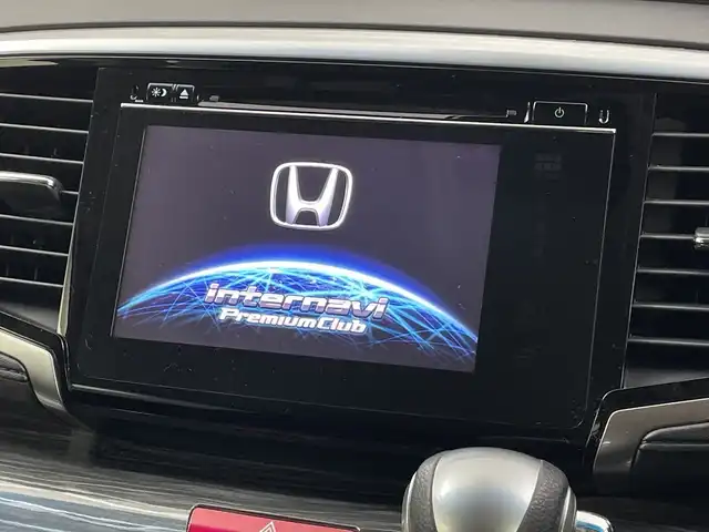 ホンダ オデッセイ ハイブリッド アブソルートセンシングアドバンP 新潟県 2017(平29)年 5.9万km プレミアムヴィーナスブラックP 純正メモリナビ/　フルセグTV/Bluetooth/CD/DVD/HDMI/ホンダセンシング/・衝突軽減ブレーキ(CMBS)/・車線維持支援システム(LKAS)/・アダプティブクルーズコントロール(ACC)/・後方誤発進抑制機能/・誤発進抑制機能/全方位モニター/両側パワースライドドア/ハーフレザーシート/運転席パワーシート/ETC/レザーステアリング/ステアリングスイッチ/LEDヘッドライト/純正17インチアルミホイール