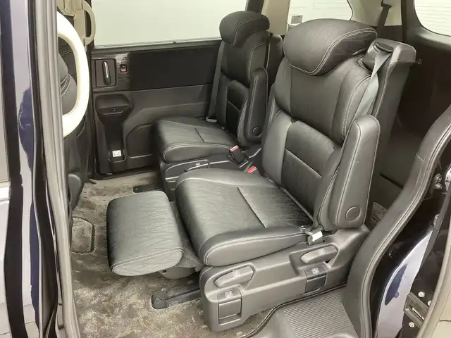 ホンダ オデッセイ ハイブリッド アブソルートセンシングアドバンP 新潟県 2017(平29)年 5.9万km プレミアムヴィーナスブラックP 純正メモリナビ/　フルセグTV/Bluetooth/CD/DVD/HDMI/ホンダセンシング/・衝突軽減ブレーキ(CMBS)/・車線維持支援システム(LKAS)/・アダプティブクルーズコントロール(ACC)/・後方誤発進抑制機能/・誤発進抑制機能/全方位モニター/両側パワースライドドア/ハーフレザーシート/運転席パワーシート/ETC/レザーステアリング/ステアリングスイッチ/LEDヘッドライト/純正17インチアルミホイール