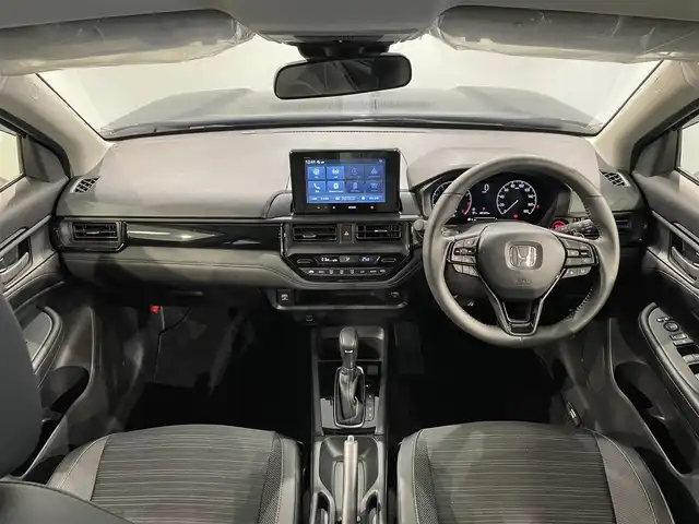 ホンダ ＷＲ－Ｖ Z ブラックスタイル 愛知県 2025(令7)年 0.2万km オブシダンブルーパール 純正８インチディスプレイオーディオ　/（FM/AM/AppleCarPlay/AndroidAuto/Bluetooth/USB/HDMI)/ホンダセンシング　/　　-衝突軽減ブレーキ　/　　-誤発進抑制機能/　　-アダプティブクルーズコントロール　　/　　-路線逸脱抑制機能/　　-先行車発進お知らせ機能/　　-標識認識機能/　　-オートハイビーム/　　-車線維持支援システム/ハーフレザーシート　/ＬＥＤヘッドライト　/LEDフォグランプ/バックカメラ　/パドルシフト　/横滑り防止装置/USB接続/プッシュスタート/　　-スマートキー