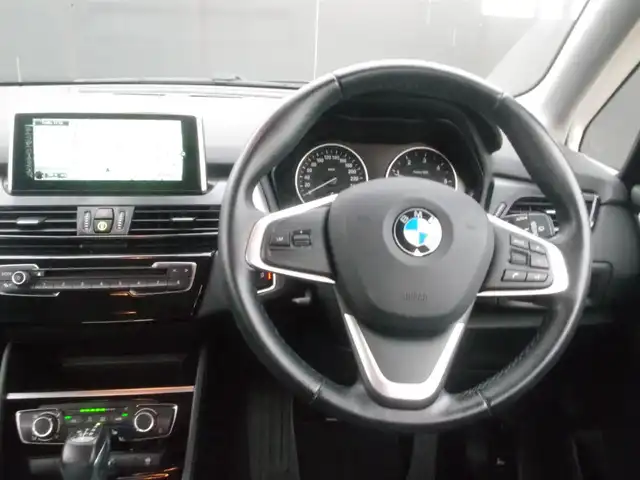 ＢＭＷ ２１８ｄ xDriveアクティブツアラー 岩手県 2017(平29)年 4.5万km アルピンホワイトⅢ インテリセーフ /LDW/純正HDDナビ/バックカメラ/リアPDC/ETC/前後ドラレコ/シートヒーター/LEDライト