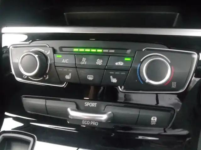ＢＭＷ ２１８ｄ xDriveアクティブツアラー 岩手県 2017(平29)年 4.5万km アルピンホワイトⅢ インテリセーフ /LDW/純正HDDナビ/バックカメラ/リアPDC/ETC/前後ドラレコ/シートヒーター/LEDライト