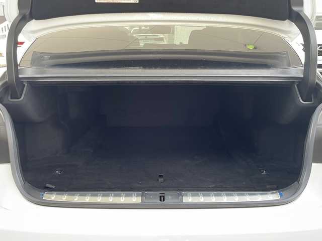 レクサス ＬＳ 500 Fスポーツ 京都府 2018(平30)年 6.1万km ホワイトノーヴァガラスフレーク レクサスセーフティシステム/プリクラッシュセーフティ/レーンキープアシスト/レーダークルーズコントロール/オートマチックハイビーム/サンルーフ　/３眼ＬＥＤライト　/ＨＵＶ　/ＢＳＭ　/PKSA/クリアランスソナー/ナノイー　/パノラミックビューモニター　/メモリーパワーシート/リアサンシェード　/Ｍｉｒａｃａｓｔ　/パドルシフト　/シートヒーター＆ベンチレーター　/アイドリングストップ/Bluetooth接続/純正メーカーナビ　12.3インチ/純正オプションドライブレコーダー/BBS AW２１インチ/プッシュスタート/ウィンカーミラー/フルセグTV/ブレーキホールド/電動リアゲート/禁煙車