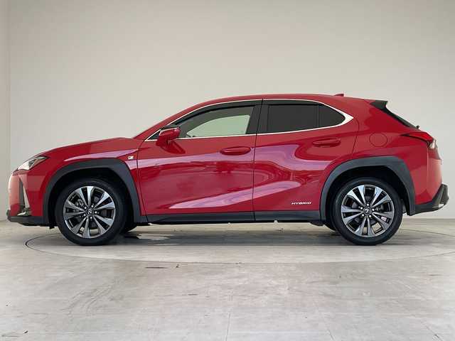 レクサス ＵＸ 250h Fスポーツ 愛知県 2020(令2)年 3.6万km マダーレッド 純正10インチSDナビ（あり）/サンルーフ/本革シート/レーダークルーズコントロール/シートヒーター/バックカメラ/パワーシート/コーナーセンサー/純正アルミホイール/ETC2.0/ブラインドスポットモニター/LEDヘッドライト/パドルシフト/ステアリングヒーター/レーンキープアシスト/オートマチックハイビーム/ドライブレコーダー/衝突被害軽減システム/フルセグTV/CD DVD/Bluetooth/ステアリングスイッチ/スマートキー/プッシュスタート