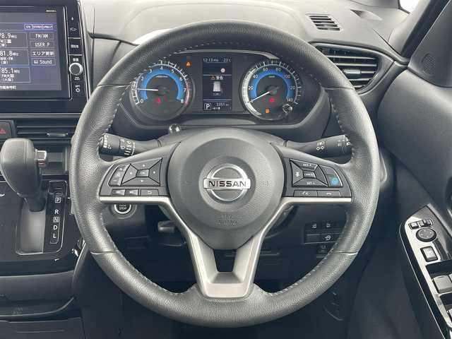 日産 ルークス HWS Gターボ プロパイロットED 滋賀県 2023(令5)年 0.4万km ブラック 純正9インチナビ/(Bluetooth/フルセグ/CD/DVD)/両側電動スライドドア/プロパイロット/・アダプティブクルーズコントロール/・レーンキープアシスト/アラウンドビューモニター/衝突軽減ブレーキ/先行車発進告知/標識認識/LEDオートライト/Autoハイビーム/電動パーキング/ブレーキホールド/前後ドライブレコーダー/コーナーセンサー/スペアキー/ETC