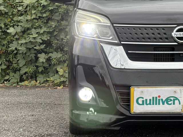 日産 デイズ ルークス ハイウェイスター Xターボ 大分県 2017(平29)年 12.6万km ブラック パワースライドドア /社外メモリーナビ/アラウンドビューモニター/フルセグ/DVD/Bluetooth/LEDヘッドライト/オートライトコントロール/ETC/アイドリングストップ/スマートキー/エンジンプッシュスタート/純正14陰萎アルミホイール