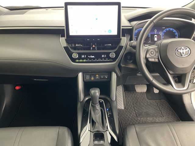 トヨタ カローラ クロス ハイブリッド Z 道央・札幌 2024(令6)年 3.9万km プラチナホワイトパールマイカ ・4WD/・純正ナビ&BT&TN&Miracast/・全方位カメラ/・パワーバックドア/・トヨタセーフティセンス/・レーダークルーズコントロール/・ブラインドスポットモニター/・ビルトインETC2.0/・ハーフレザーシート/・前席シートヒーター/・TVキャンセラー/・ステアリングスイッチ/・LEDヘッドライト/・オートライト/・オートマチックハイビーム/・スマートキー/・純正18インチAW