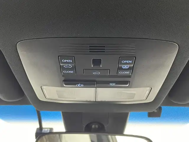 トヨタ ハリアー エレガンス GRスポーツ 大分県 2017(平29)年 5.9万km ホワイトパールクリスタルシャイン 純正SDナビ/（AM/FM/BT/SD/CD/フルセグ）/トヨタセーフティセンス/レーダークルーズコントロール/レーンキープアシスト/バックカメラ/ビルトインETC/D席パワーシート/ハーフレザーシート/ドライブレコーダー/電動パーキング/ブレーキホールド/MTモード付AT/プッシュスタート・スマートキー/LEDヘッドライト/オートライト/オートマチックハイビーム/電動格納ミラー