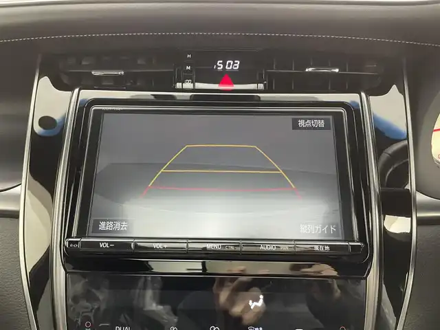 トヨタ ハリアー エレガンス GRスポーツ 大分県 2017(平29)年 5.9万km ホワイトパールクリスタルシャイン 純正SDナビ/（AM/FM/BT/SD/CD/フルセグ）/トヨタセーフティセンス/レーダークルーズコントロール/レーンキープアシスト/バックカメラ/ビルトインETC/D席パワーシート/ハーフレザーシート/ドライブレコーダー/電動パーキング/ブレーキホールド/MTモード付AT/プッシュスタート・スマートキー/LEDヘッドライト/オートライト/オートマチックハイビーム/電動格納ミラー