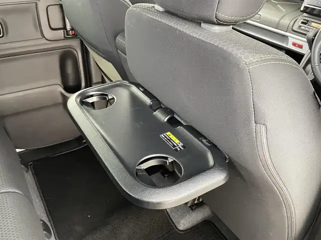 スズキ スペーシア ギア HYBRID XZターボ 大分県 2023(令5)年 3.2万km ピュアホワイトP 純正ナビ/（フルセグ/CD/DVD/Bluetooth）/衝突軽減ブレーキ/レーダークルーズコントロール/レーンアシスト/全方位カメラ/両側パワースライドドア/ドライブレコーダー/ビルトインETC/前席シートヒーター/純正アルミホイール/スマートキープッシュスタート