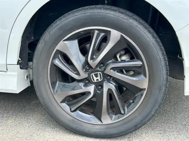ホンダ ステップワゴン スパーダクールスピリット HセンシングBスタイル 大阪府 2019(平31)年 5.1万km プラチナホワイトパール 純正ナビ/   フルセグTV/CD/DVD/Bluetooth/USB/バックモニター/１１．６インチ後席モニター/衝突軽減ブレーキ/横滑り防止装置/前席シートヒーター/両側パワースライドドア/レーダークルーズコントロール/レーンキープアシスト/パドルシフト/アイドリングストップ/ドライブレコーダー/純正17インチアルミホイール/純正フロアマット/プッシュスタート/スマートキー/ハーフレザーシート/ETC/LED/禁煙車