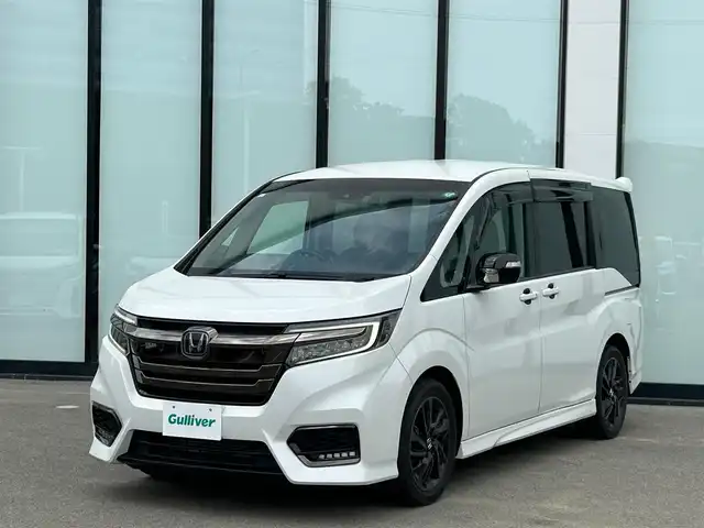 ホンダ ステップワゴン スパーダクールスピリット HセンシングBスタイル 大阪府 2019(平31)年 5.1万km プラチナホワイトパール 純正ナビ/   フルセグTV/CD/DVD/Bluetooth/USB/バックモニター/１１．６インチ後席モニター/衝突軽減ブレーキ/横滑り防止装置/前席シートヒーター/両側パワースライドドア/レーダークルーズコントロール/レーンキープアシスト/パドルシフト/アイドリングストップ/ドライブレコーダー/純正17インチアルミホイール/純正フロアマット/プッシュスタート/スマートキー/ハーフレザーシート/ETC/LED/禁煙車