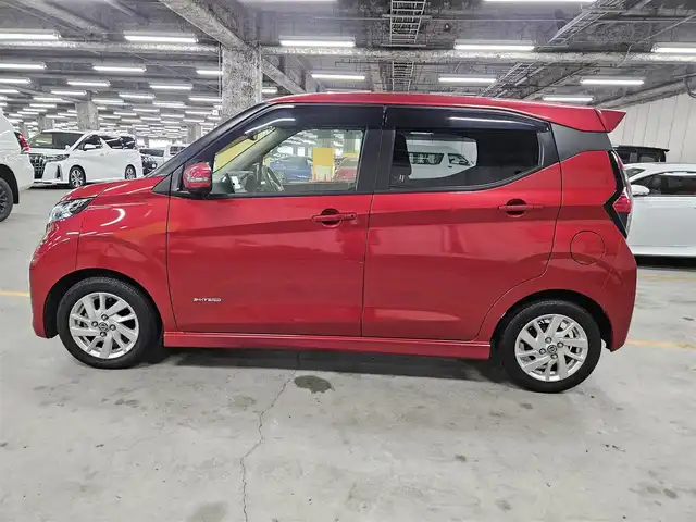 日産 デイズ HWS X プロパイロットED 鹿児島県 2020(令2)年 2.5万km スパークリングレッドM 〇純正ナビ/〇フルセグTV/〇バックカメラ/〇インテリジェントアラウンドビューモニター/〇ETC/〇ドライブレコーダー/〇インテリジェントエマージェンシーブレーキ/〇車線逸脱警報機能/〇踏み間違い衝突防止アシスト/〇車線逸脱防止支援システム/〇前方衝突予測警報/〇ふらつき警報/〇標識検知機能/〇先行車発進お知らせ/〇プロパイロット/〇電動パーキングブレーキ/オートブレーキホールド/〇LEDヘッドランプ/〇オートライト/〇LEDフロントフォグランプ/〇純正14インチアルミ/〇オートエアコン/〇革巻きステアリングホイール/〇ステアリングスイッチ/〇インテリジェントキー/プッシュエンジンスターター/〇禁煙車