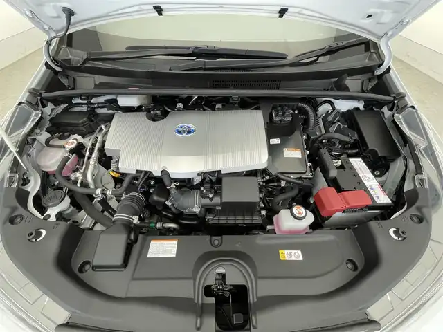 トヨタ プリウス S 滋賀県 2022(令4)年 1.8万km スーパーホワイトⅡ 禁煙車/純正コネクテッドナビ/USB/Bluetooth/バックカメラ/追従クルーズコントロール/ETC/レーンキープアシスト/ステアリングスイッチ/キセノンライト/オートハイビーム/オートライト/クリアランスソナー/ドライブレコーダー/１００V電源/プッシュスタート/スマートキー