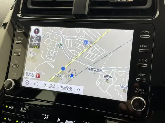 トヨタ プリウス S 滋賀県 2022(令4)年 1.8万km スーパーホワイトⅡ 禁煙車/純正コネクテッドナビ/USB/Bluetooth/バックカメラ/追従クルーズコントロール/ETC/レーンキープアシスト/ステアリングスイッチ/キセノンライト/オートハイビーム/オートライト/クリアランスソナー/ドライブレコーダー/１００V電源/プッシュスタート/スマートキー