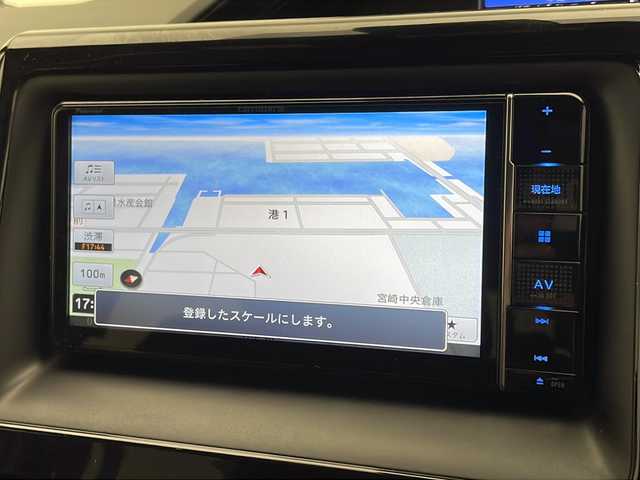トヨタ ノア Si ダブルバイビーⅡ 宮崎県 2019(令1)年 6.1万km ブラック Toyota Safety Sense/〇プリクラシュセーフティ/〇レーンディパーチャーアラート/〇パーキングサポートブレーキ/〇オートマチックハイビーム/〇先行車発進告知/〇クリアランスソナー/社外7インチSDナビ/フルセグTV/CD/DVD/Bluetooth/社外10.2インチ後席フリップダウンモニター（TVM-FW1020）/両側パワースライドドア/クルーズコントロール/ハーフレザーシート/LEDヘッドライト/ビルトインETC/純正16インチAW/アイドリングストップ/スマートキー×２/取扱説明書
