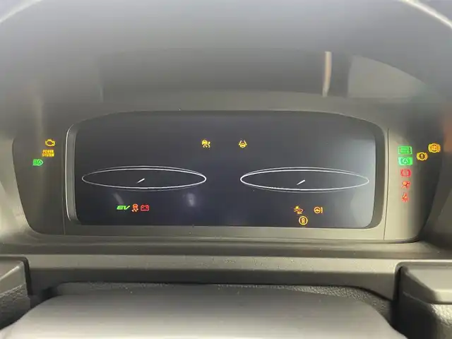 ホンダ ステップワゴン スパーダ eHEV 茨城県 2024(令6)年 0.7万km プラチナホワイトパール 純正11.4型ナビ/バックカメラ/フルセグ/純正フリップダウンモニター/衝突被害軽減ブレーキ/車線逸脱抑制装置/レーダークルーズコントロール/オートマチックハイビーム/BSI/クリアランスソナー/両側電動スライドドア/パワーバックドア/ETC/ドラレコ/シートヒーター/純正16インチAW/LEDヘッドライト/スマートキー