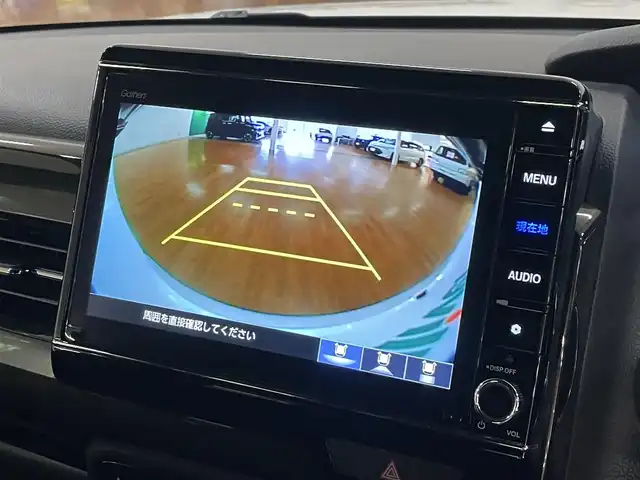 ホンダ Ｎ ＢＯＸ カスタム G L ターボ ホンダセンシング 道央・札幌 2018(平30)年 3.6万km プレミアムホワイトパールⅡ 4WD/ターボ/純正8インチSDナビ/フルセグTV/Bluetooth/CD/DVD/SD/バックカメラ/衝突軽減ブレーキ/レーンキープ/横滑り防止/両側パワースライドドア/ハーフレザーシート/シートヒーター（D/N）/ミラーヒーター/レーダークルーズコントロール/パドルシフト/オートライト/USBソケット/ビルトインETC/LEDヘッドライト/フォグランプ/プッシュスタート/スマートキー×2/純正エンジンスターター/純正15インチAW/後席サンシェード/取扱説明書
