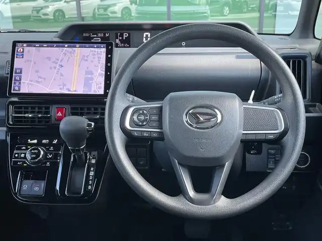 ダイハツ タント カスタム X 香川県 2023(令5)年 2.7万km シャイニングホワイトパール 登録時走行距離　26911Km/ディーラーオプションナビ/全方位カメラ/両側パワースライドドア/前方ドライブレコーダー/スマートアシスト/前後コーナーセンサー/ＬＥＤヘッド＆フォグライト/ハーフレザーシート/シートヒーター/フロアマット/ドアバイザー