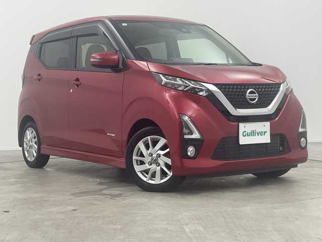 日産 デイズ ハイウェイスターX 三重県 2019(令1)年 3万km スパークリングレッドM 禁煙車/純正9インチナビ/CD/DVD/SD/BT/フルセグTV/全方位カメラ/エマージェンシーブレーキ/車線逸脱警報/ETC/オートハイビーム/アイドリングストップ/ステアリングスイッチ/ヘッドライトレベライザー/スペアキー×1