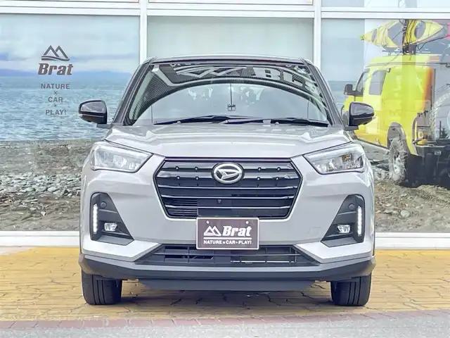 ダイハツ ロッキー プレミアム G 道北・旭川 2024(令6)年 1.9万km グレーⅡ 純正ディスプレイオーディオ/全方位カメラ/フルセグTV/ハーフレザーシート/前席シートヒーター/プッシュスタート/スマートキー/LEDヘッドライト/オートマチックハイビーム/クリアランスソナー/クルーズコントロール