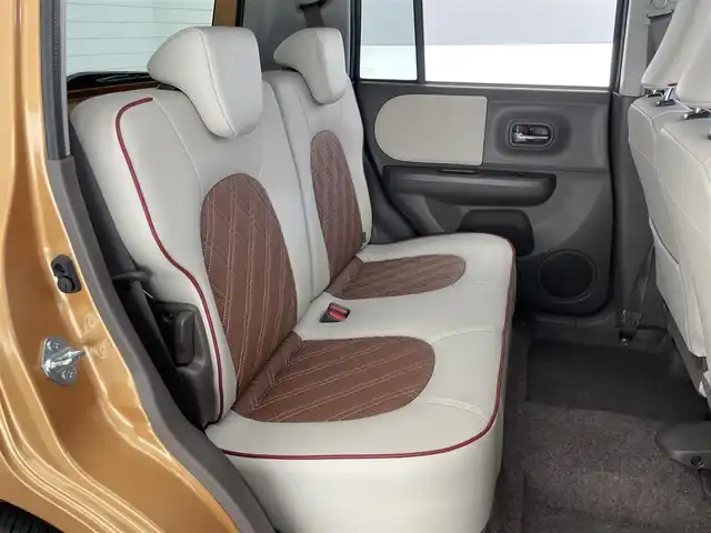 スズキ ラパン ショコラ X 愛知県 2014(平26)年 0.5万km キャンドルオレンジメタリック 純正ナビ　ＴＶ　Ｂｌｕｅｔｏｏｔｈ　バックカメラ　純正コンビシート　アクセル踏み間違い防止装置　ＢＢＳアルミホイール　オートライト　ＨＩＤヘッドライト　ＥＴＣ　プッシュスタート　スマートキー　禁煙車