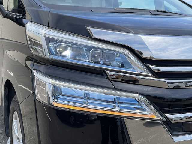 トヨタ ヴェルファイア X 道北・旭川 2020(令2)年 5.4万km ブラック ・４WD/・禁煙車/・純正ナビ付ディスプレイオーディオ/BT/USB/ラジオ/・バックカメラ/・ビルトインETC/・トヨタセーフティーセンス/LTA/PCS/RSA/PKSB/レーダークルーズコントロール/オートハイビーム/・片側パワースライドドア/・純正フロアマット/・革巻きステアリング/・ステアリングスイッチ/・アイドリングストップ/・オートエアコン/・電子パーキング/・オートライト/・LEDヘッドライト/・LEDフォグランプ/・LEDウィンカー/・ミラーウィンカー/・スマートキー/・スペアキー/・プッシュスタート