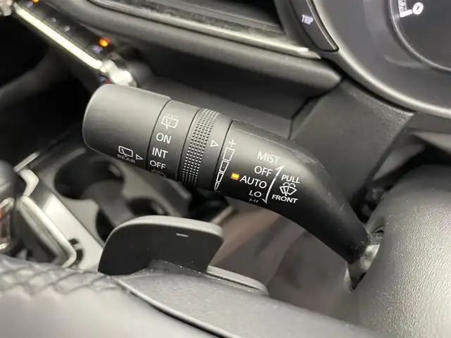 マツダ ＣＸ－３０ 20S Lパッケージ 富山県 2020(令2)年 2.6万km ソウルレッドクリスタルM 純正ナビ(FM/AM/BT/USB)/フルセグTV/全方位カメラ/レーダークルーズコントロール/レーンキープアシスト/スマートブレーキサポート/パワーバックドア/パドルシフト/MTモード付AT/前後ドライブレコーダー/ETC/ステアリングヒーター/レザーシート/パワーシート/前席シートヒーター/プッシュスタート/スマートキー/スペアキー１本/ステアリングスイッチ/電動パーキングブレーキ/オートブレーキホールド/アイドリングストップ/純正フロアマット/前後コーナーセンサー/オートマチックハイビーム/LEDヘッドライト/純正18インチAW