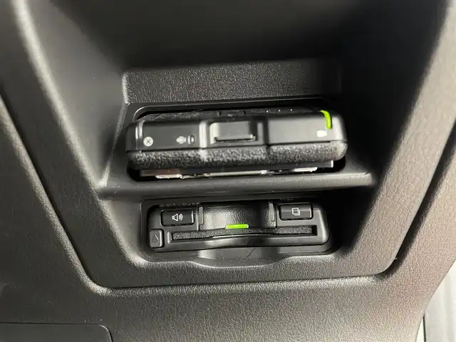 マツダ ＣＸ－３０ 20S Lパッケージ 富山県 2020(令2)年 2.6万km ソウルレッドクリスタルM 純正ナビ(FM/AM/BT/USB)/フルセグTV/全方位カメラ/レーダークルーズコントロール/レーンキープアシスト/スマートブレーキサポート/パワーバックドア/パドルシフト/MTモード付AT/前後ドライブレコーダー/ETC/ステアリングヒーター/レザーシート/パワーシート/前席シートヒーター/プッシュスタート/スマートキー/スペアキー１本/ステアリングスイッチ/電動パーキングブレーキ/オートブレーキホールド/アイドリングストップ/純正フロアマット/前後コーナーセンサー/オートマチックハイビーム/LEDヘッドライト/純正18インチAW