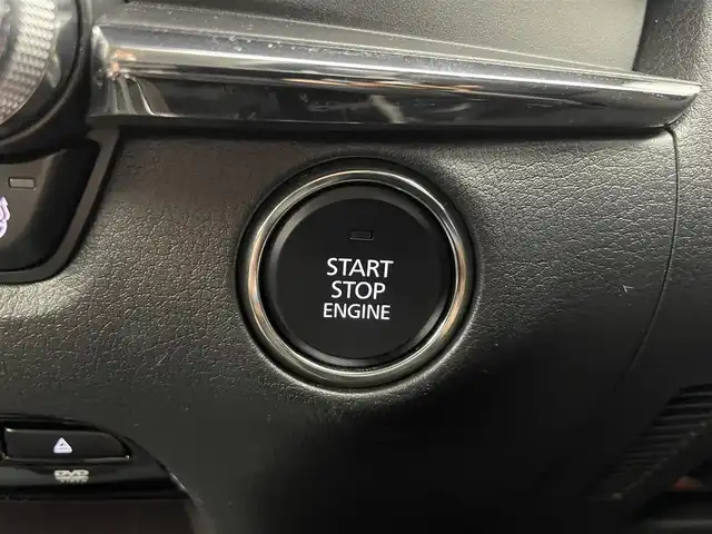 マツダ ＣＸ－３０ 20S Lパッケージ 富山県 2020(令2)年 2.6万km ソウルレッドクリスタルM 純正ナビ(FM/AM/BT/USB)/フルセグTV/全方位カメラ/レーダークルーズコントロール/レーンキープアシスト/スマートブレーキサポート/パワーバックドア/パドルシフト/MTモード付AT/前後ドライブレコーダー/ETC/ステアリングヒーター/レザーシート/パワーシート/前席シートヒーター/プッシュスタート/スマートキー/スペアキー１本/ステアリングスイッチ/電動パーキングブレーキ/オートブレーキホールド/アイドリングストップ/純正フロアマット/前後コーナーセンサー/オートマチックハイビーム/LEDヘッドライト/純正18インチAW
