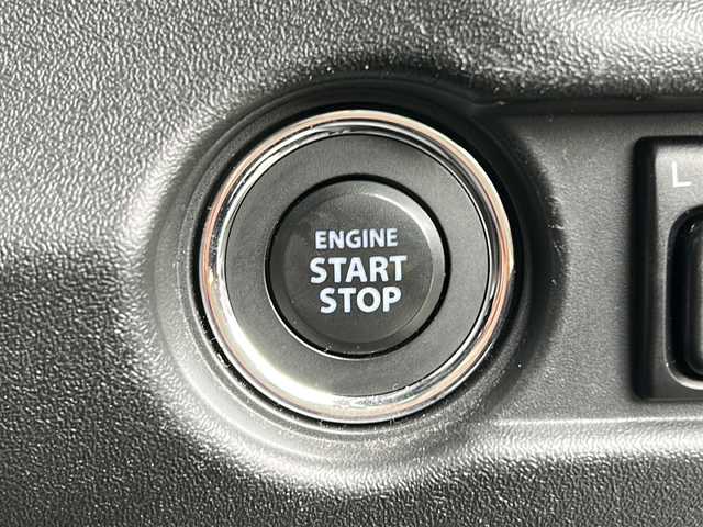 スズキ ジムニー XC 岐阜県 2021(令3)年 5.6万km ブルーイッシュブラックパール3 登録時走行距離55754km/社外ナビ/フルセグＴＶ/ルーフラック/４ＷＤ/前後ドライブレコーダー/レーンキープアシスト/シートヒーター/純正アルミホイール/純正フロアマット/ヘッドライトウォッシャー/ＬＥＤヘッドライト/オートライト/フォグランプ/禁煙車/ドアバイザー/ルーフラック/トランスファースイッチ/Bluetooth接続/USB入力端子/プッシュスタート/スマートキー/衝突被害軽減システム