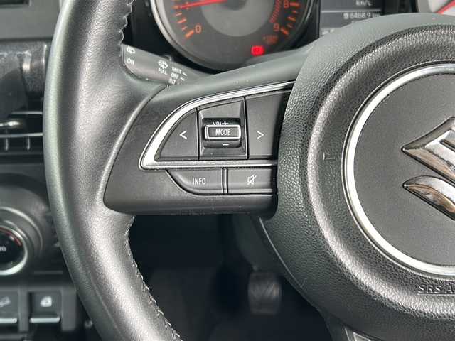 スズキ ジムニー XC 岐阜県 2021(令3)年 5.6万km ブルーイッシュブラックパール3 登録時走行距離55754km/社外ナビ/フルセグＴＶ/ルーフラック/４ＷＤ/前後ドライブレコーダー/レーンキープアシスト/シートヒーター/純正アルミホイール/純正フロアマット/ヘッドライトウォッシャー/ＬＥＤヘッドライト/オートライト/フォグランプ/禁煙車/ドアバイザー/ルーフラック/トランスファースイッチ/Bluetooth接続/USB入力端子/プッシュスタート/スマートキー/衝突被害軽減システム