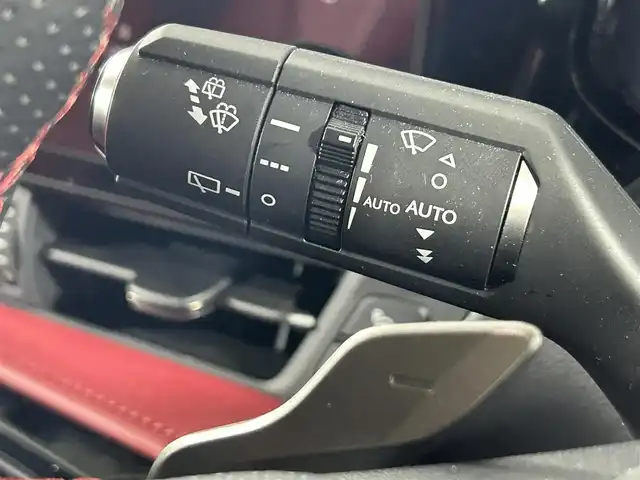 レクサス ＮＸ 佐賀県 2023(令5)年 1.2万km ホワイトノーヴァガラスフレーク 純正14インチディスプレイオーディオ/CD/DVD/フルセグTV/Bluetooth/パノラマルーフ/TRDエアロ/レクサスチームメイト/プリクラッシュセーフティ/レーンディパーチャーアラート/クリアランスソナー/ロードサインアシスト/パーキングサポートブレーキ/ブラインドスポットモニター/リアクロストラフィックアラート/ヘッドアップディスプレイ/リアカメラディテクション/三眼LEDヘッドライト/後席電動格納機能/デジタルインナーミラー/オレンジキャリパー/パドルシフト/レザーシート/河ハンドル/前席パワーシート/前席シートヒーター/前席シートベンチレーション/前後ドライブレコーダー/ビルトインETC2.0/スマートキー/スペアキー/純正フロアマット/USB入力端子/タイプC充電/純正20インチアルミホイール