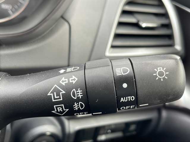 スバル インプレッサ スポーツ 2．0i－S アイサイト 岩手県 2016(平28)年 3.9万km アイスシルバーメタリック アイサイトＶｅｒ．３　全車速追従クルコン　歩行者対応エアバッグ　純正８型ナビ　バックＣ　Ｂｌｕｅｔｏｏｔｈ　ＣＤ／ＤＶＤ再生　フルセグ　純正１８ＡＷ　ドラレコ　ＥＴＣ２．０　ＬＥＤオートライト　ＢＳＭ