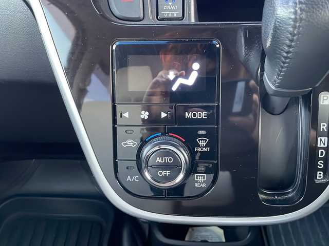 ダイハツ ムーヴ カスタム RS ハイパー SAⅢ 道東・釧路十勝 2019(平31)年 3.3万km パールホワイトⅢ 純正ディスプレイオーディオ　/(ＤＶＤ再生/Ｂｌｕｅｔｏｏｔｈ接続)　/バックカメラ　/運転席シートヒーター　/リアコーナーセンサー　/レーンアシスト　/衝突軽減ブレーキ/横滑り防止装置　/アイドリングストップ/スマートキー/プッシュスタート　/純正ＬＥＤヘッドライト/純正14インチアルミホイール/純正フロアマット/サマータイヤ積み込み