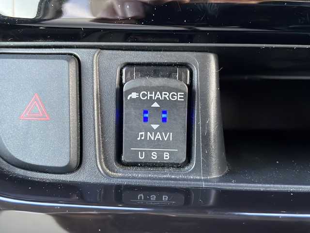 ダイハツ ムーヴ カスタム RS ハイパー SAⅢ 道東・釧路十勝 2019(平31)年 3.3万km パールホワイトⅢ 純正ディスプレイオーディオ　/(ＤＶＤ再生/Ｂｌｕｅｔｏｏｔｈ接続)　/バックカメラ　/運転席シートヒーター　/リアコーナーセンサー　/レーンアシスト　/衝突軽減ブレーキ/横滑り防止装置　/アイドリングストップ/スマートキー/プッシュスタート　/純正ＬＥＤヘッドライト/純正14インチアルミホイール/純正フロアマット/サマータイヤ積み込み