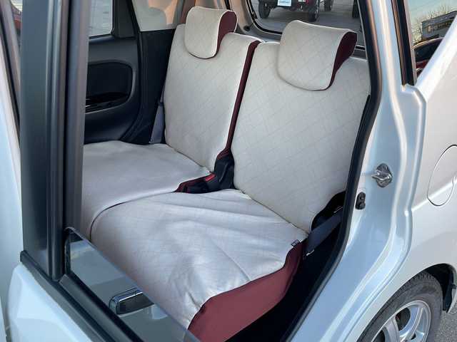 ダイハツ ムーヴ カスタム RS ハイパー SAⅢ 道東・釧路十勝 2019(平31)年 3.3万km パールホワイトⅢ 純正ディスプレイオーディオ　/(ＤＶＤ再生/Ｂｌｕｅｔｏｏｔｈ接続)　/バックカメラ　/運転席シートヒーター　/リアコーナーセンサー　/レーンアシスト　/衝突軽減ブレーキ/横滑り防止装置　/アイドリングストップ/スマートキー/プッシュスタート　/純正ＬＥＤヘッドライト/純正14インチアルミホイール/純正フロアマット/サマータイヤ積み込み